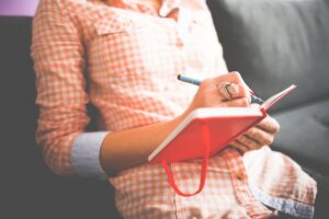 転職を考える女性が子育てと両立するためのポイントは？