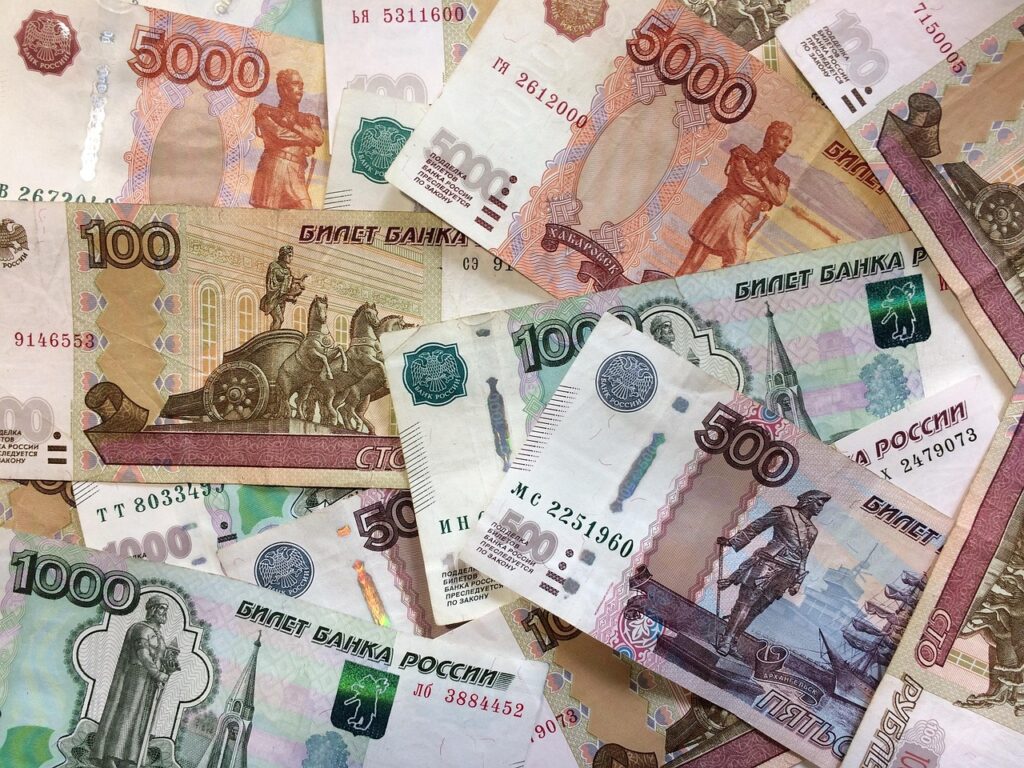 年収を100万あげるために実践すべき具体的な方法は？